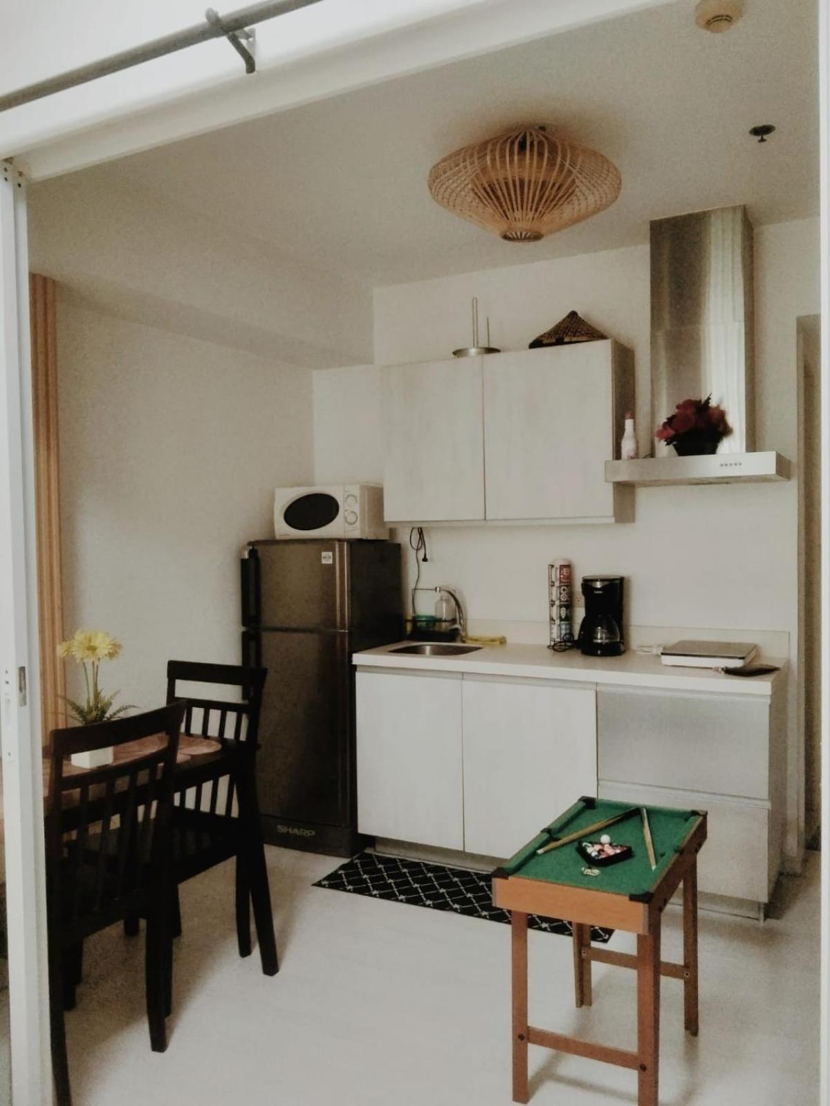 Azurejulz Dream Staycation Manila